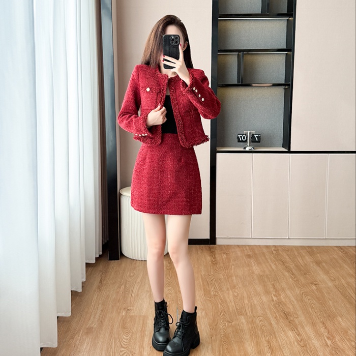 Red short skirt plus cotton coat 2pcs set for women