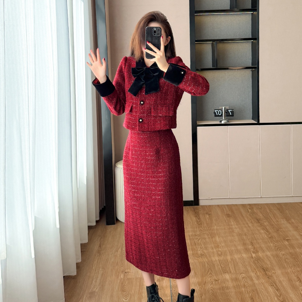 Autumn and winter red plus cotton thick skirt 2pcs set for women