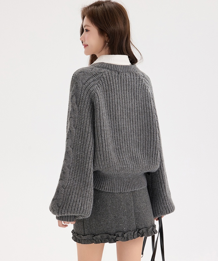 Thick college style Pseudo-two V-neck sweater for women