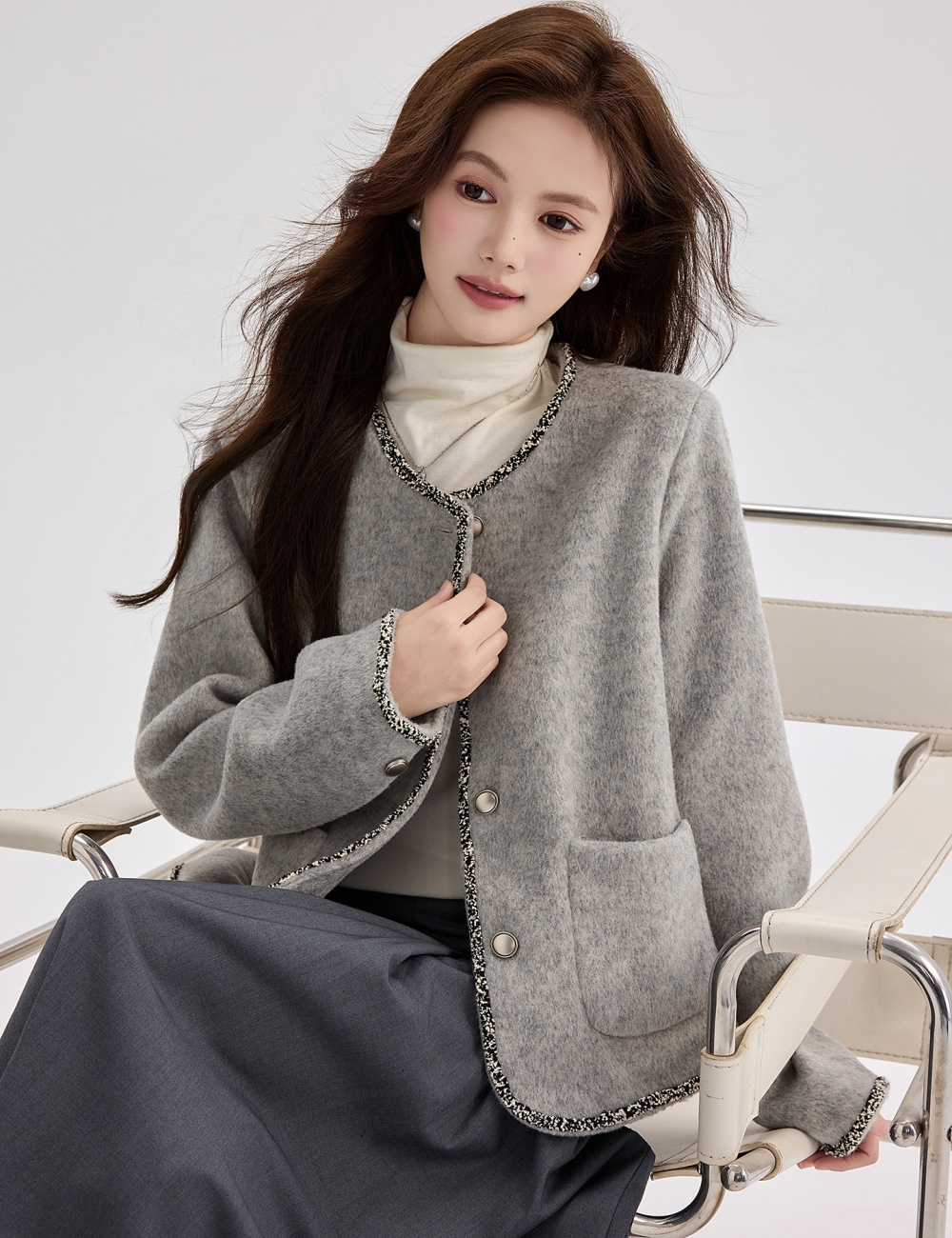 Autumn and winter gray woolen coat short tops for women