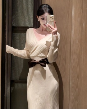 Spring enticement pinched waist package hip slim dress