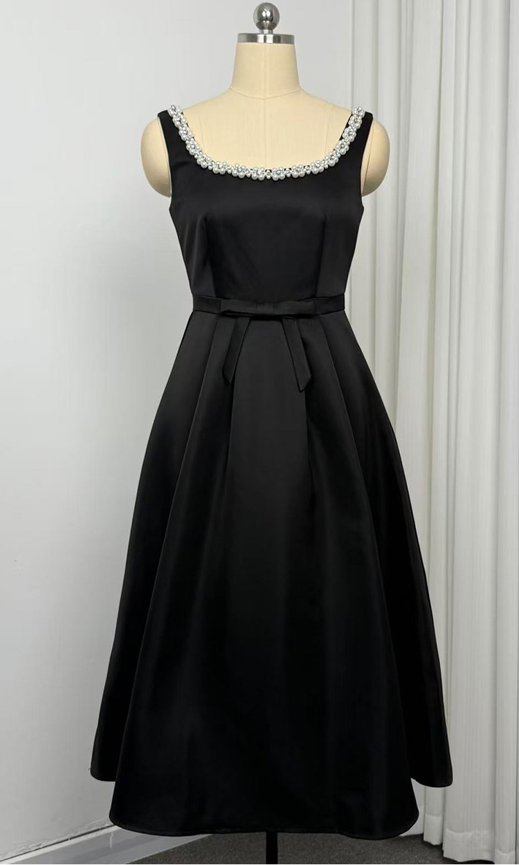 Temperament elegant pinched waist sling dress