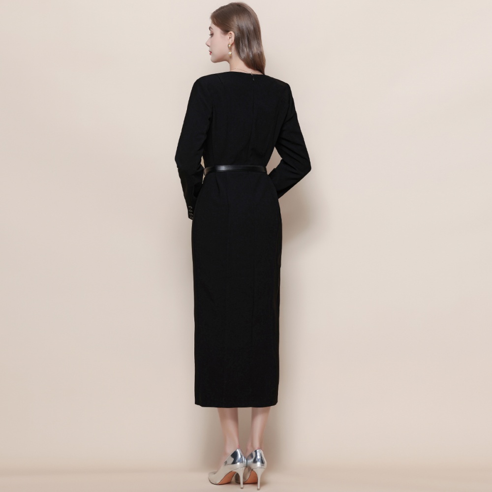 Slim black dress long sleeve square collar long dress