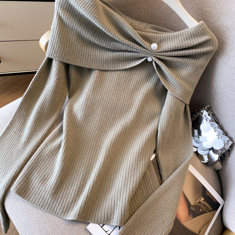 Bottoming fashionable sweater strapless tops for women