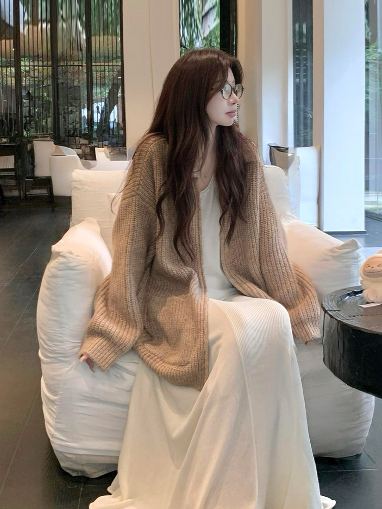 Lapel Casual thick needle long sleeve loose lazy sweater