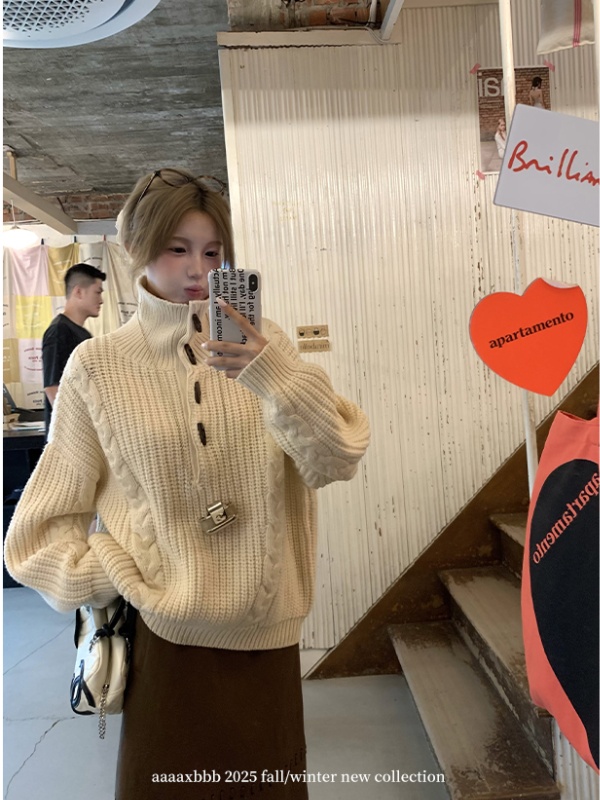 Pullover twist tops buckle sweater for women