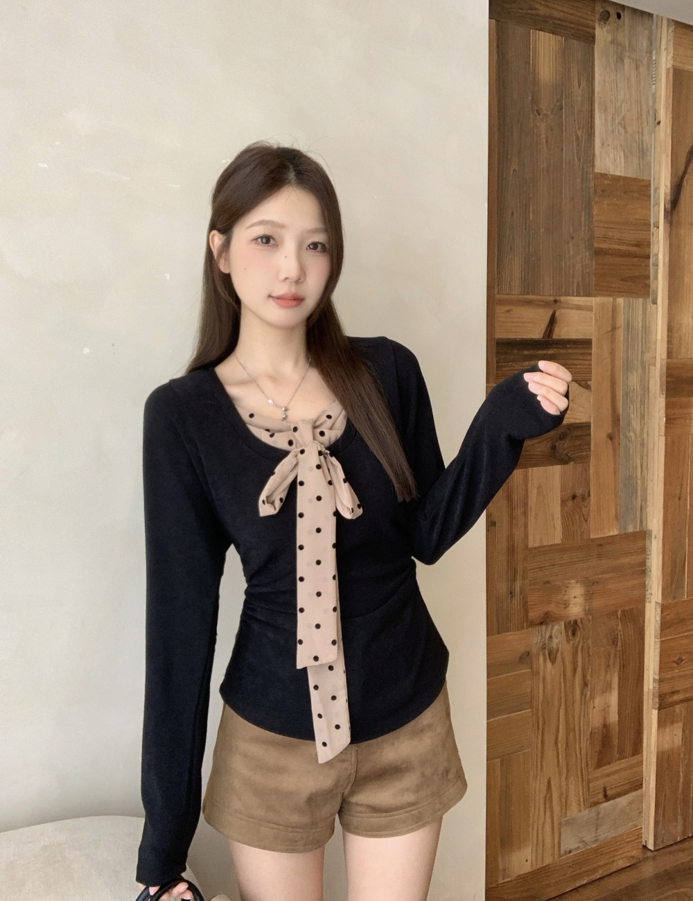 Autumn and winter streamer tops enticement bottoming shirt