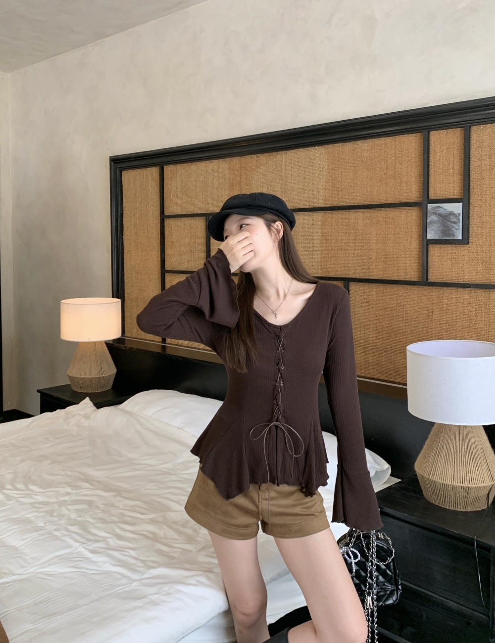 Irregular temperament bottoming shirt bandage autumn tops