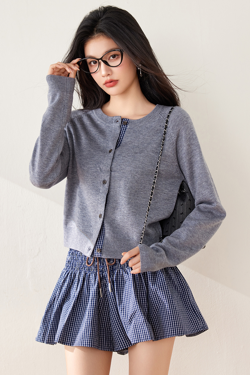 Wool raglan sleeve splice knitted round neck cardigan