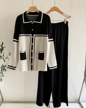 Knitted mixed colors cardigan 2pcs set for women