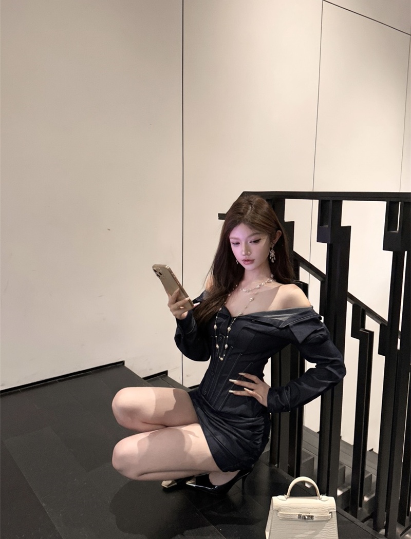 Slim pinched waist flat shoulder spicegirl dress for women