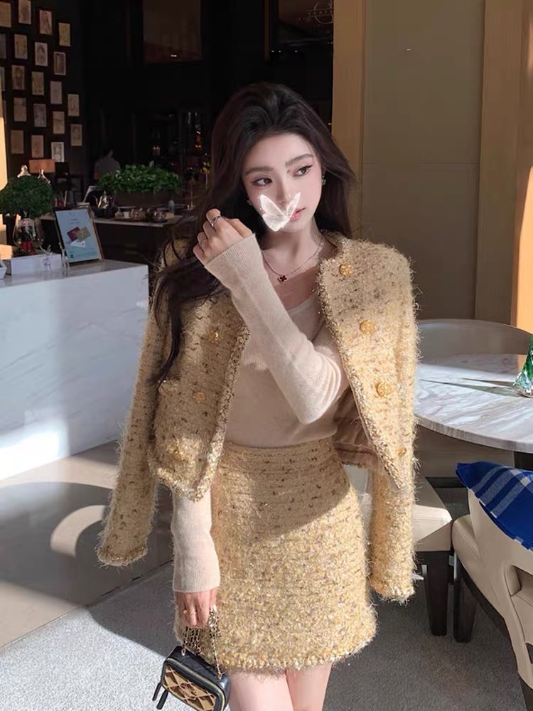 Rhinestone gold short skirt woolen jacket a set for women