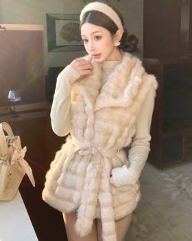 Autumn and winter belt mink hair waistcoat