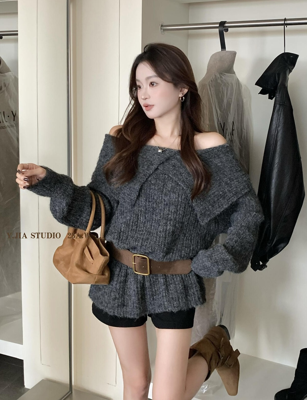 All-match lazy loose flat shoulder long France style sweater