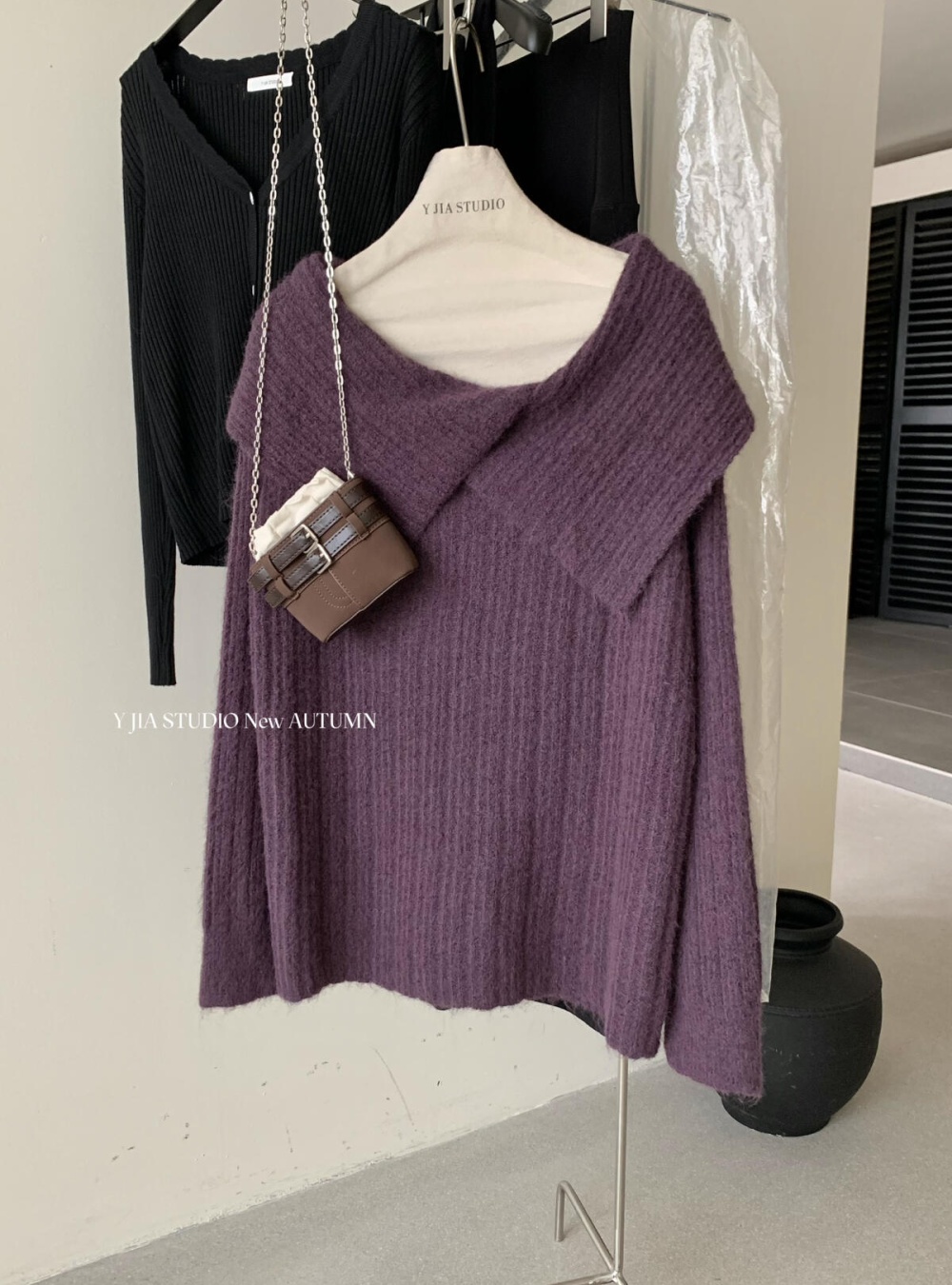 All-match lazy loose flat shoulder long France style sweater