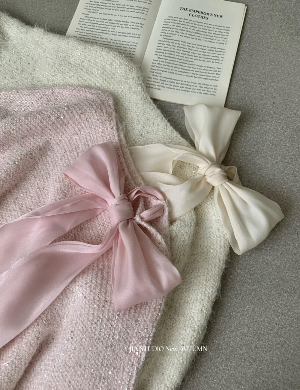 Liangsi Korean style maiden strapless frenum sweater