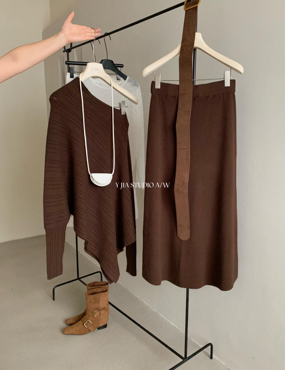 Temperament small shirt elastic waist skirt a set
