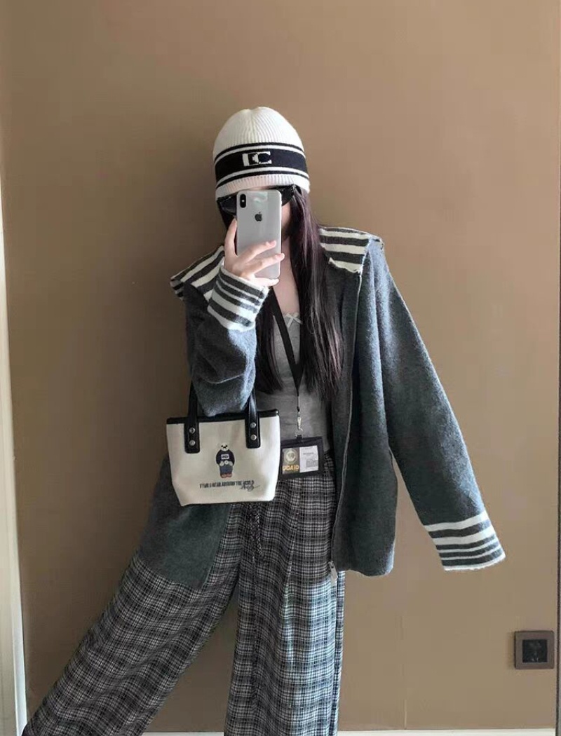 Gray lazy coat navy collar stripe sweater for women