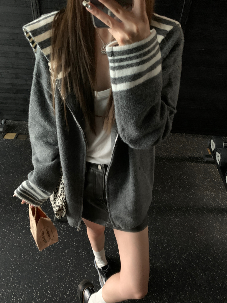 Gray lazy coat navy collar stripe sweater for women