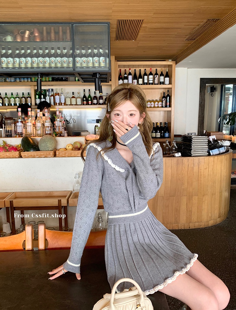 Knitted navy collar short skirt hollow tops a set for women