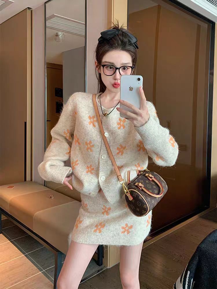 Western style sweater skirt 2pcs set for women