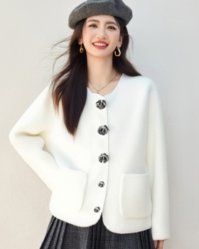 Autumn and winter chanelstyle sweater knitted tops