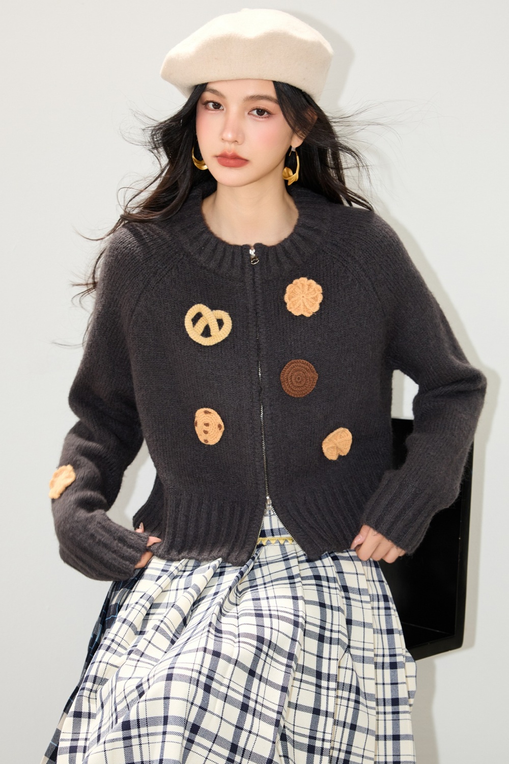Zip crochet cardigan metal sweater