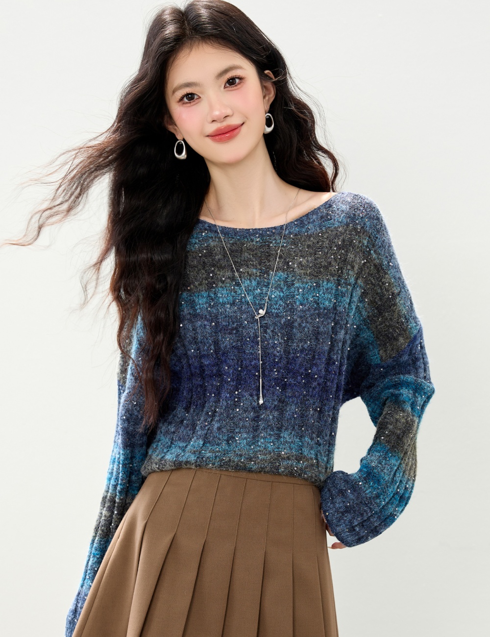Blue short tops gradient autumn and winter sweater for women