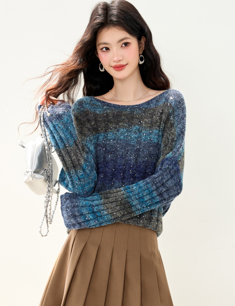 Blue short tops gradient autumn and winter sweater for women