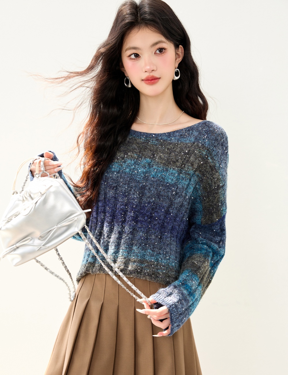 Blue short tops gradient autumn and winter sweater for women