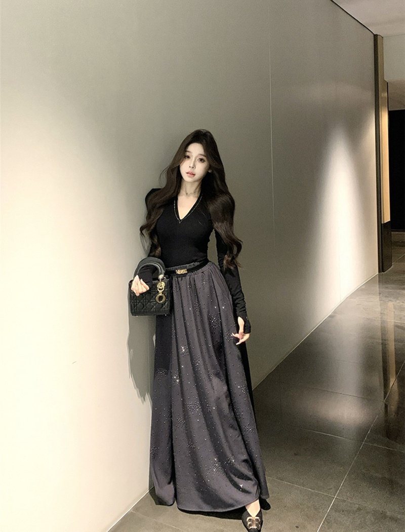 Light luxury V-neck skirt retro tops 2pcs set for women