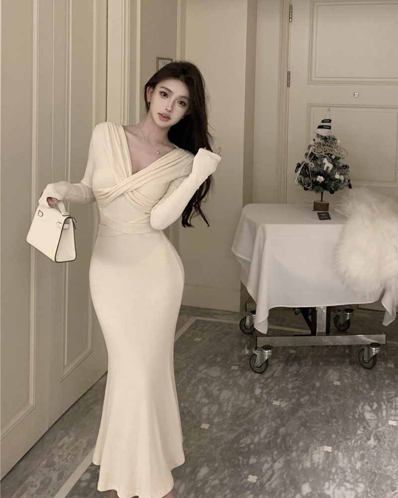 V-neck long dress autumn and winter dress for women