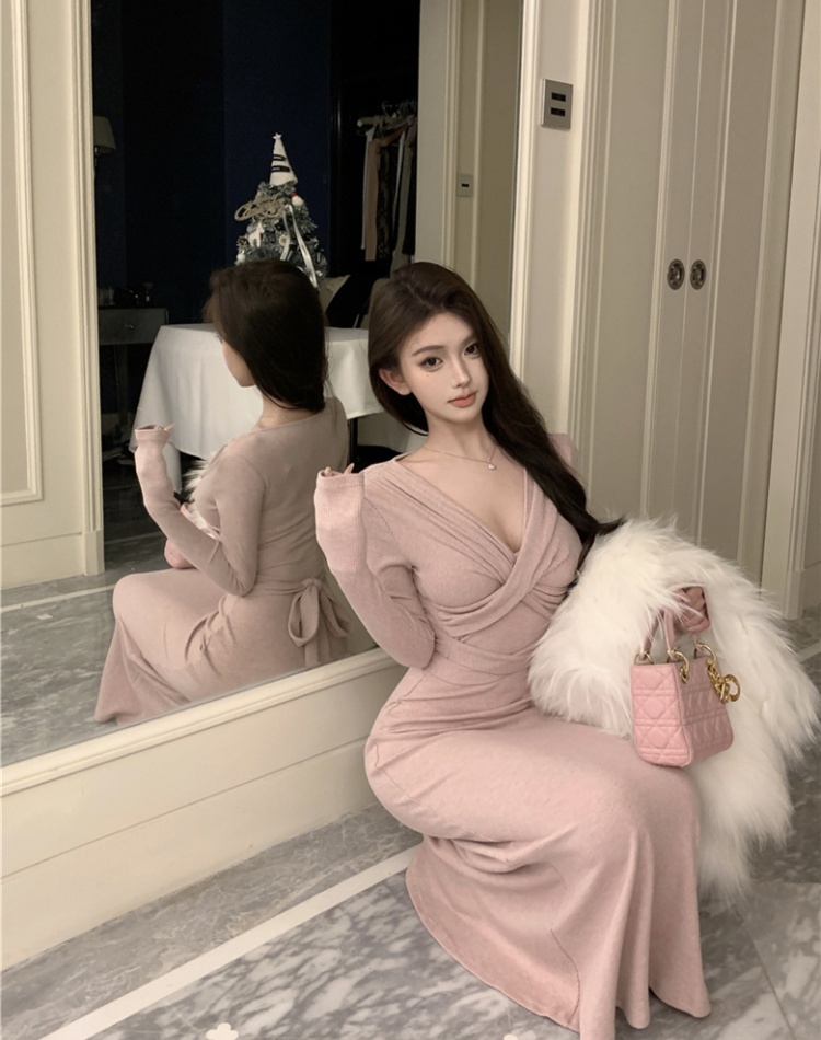 V-neck long dress autumn and winter dress for women