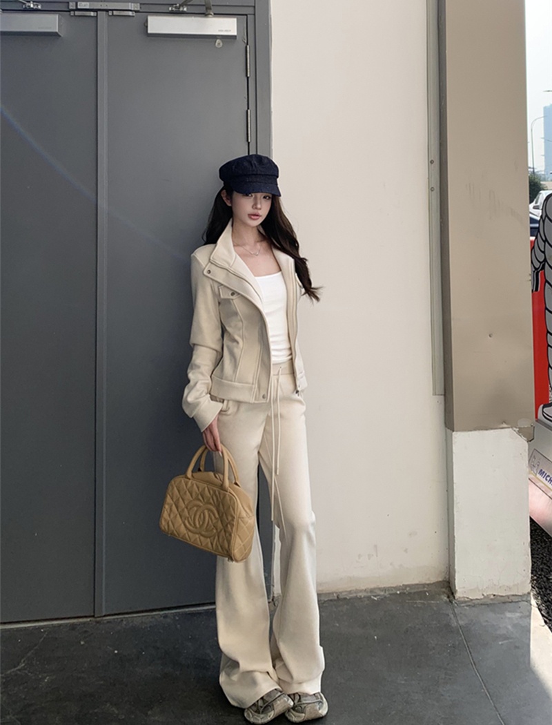 Korean style micro speaker coat slim straight tops a set