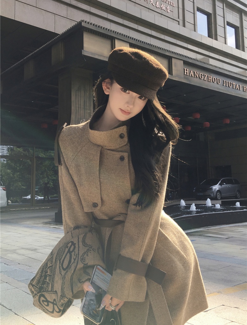 Woolen retro cstand collar coat for women