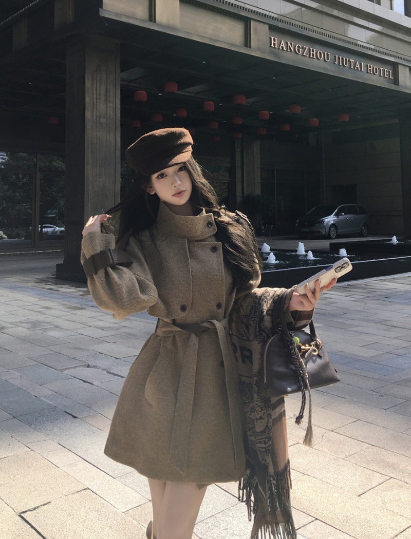 Woolen retro cstand collar coat for women