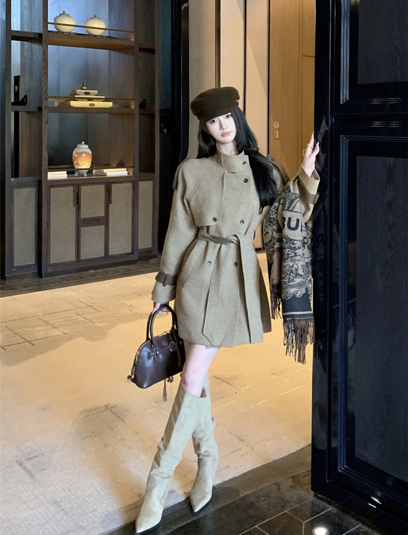 Woolen retro cstand collar coat for women