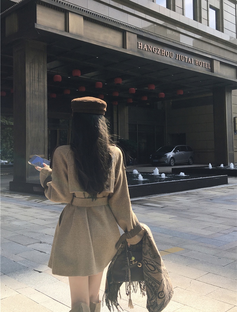 Woolen retro cstand collar coat for women