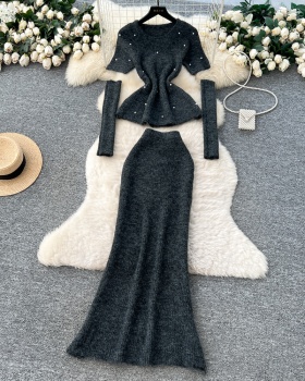 Beading sweater knitted skirt a set for women