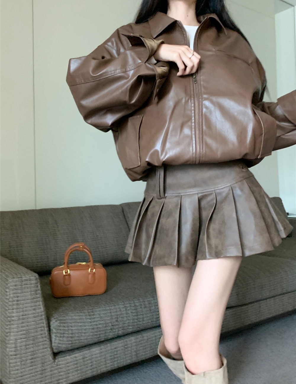 Short pleated leather skirt high waist coat 2pcs set