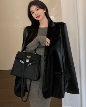 Loose coat leather face business suit
