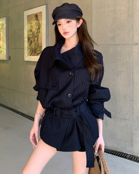 Short coat pinched waist windbreaker for women