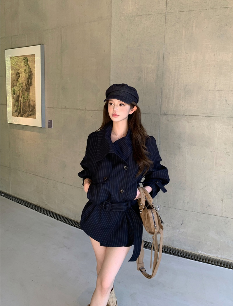 Short coat pinched waist windbreaker for women