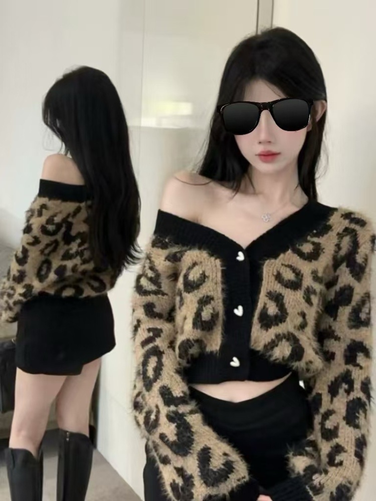 Short loose leopard coat retro knitted sweater for women