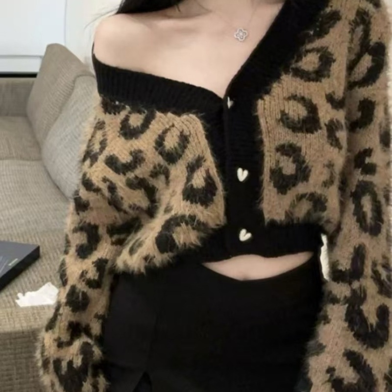 Short loose leopard coat retro knitted sweater for women