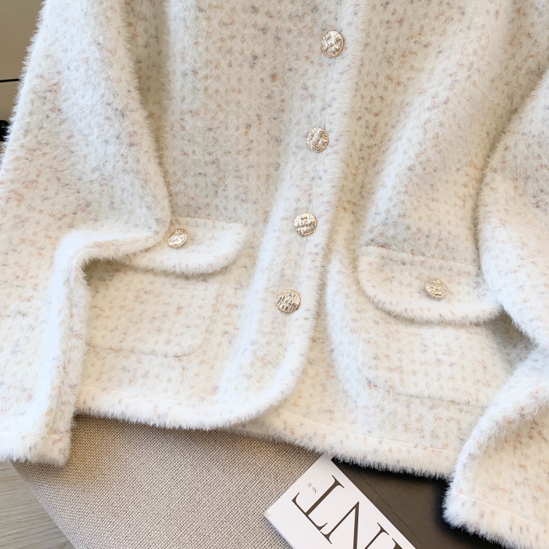 Chanelstyle temperament tops soft sweater for women