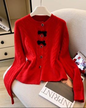 Bow chanelstyle twist thick temperament sweater