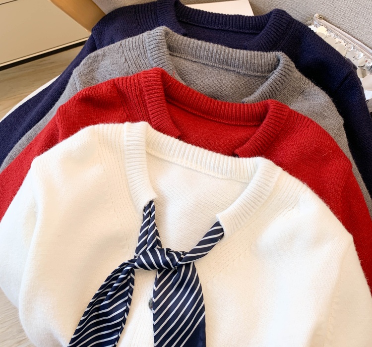 Slim loose autumn tops Korean style niche knitted sweater