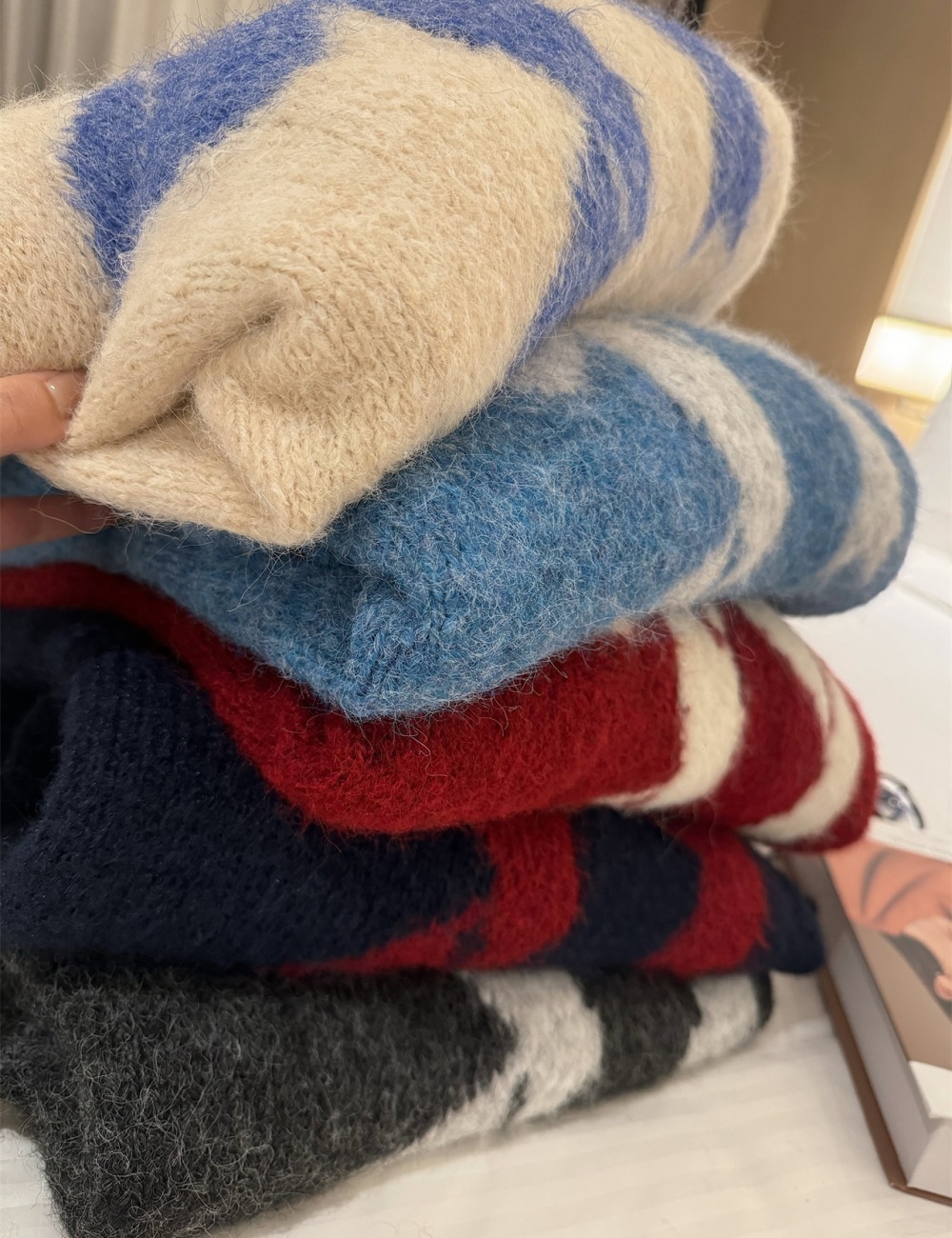 Soft blue lazy slim show young fluffy loose sweater