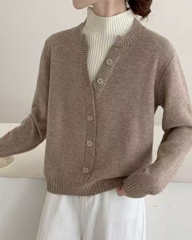 All-match V-neck sweater Pseudo-two tops for women